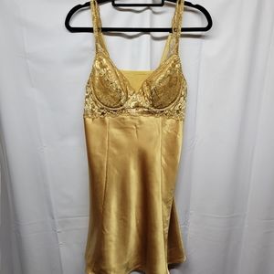 VINTAGE 1990's Victoria Secret Nightie Size Large